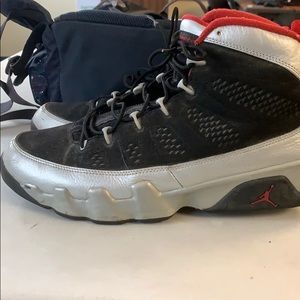 Air Jordan Retro 9